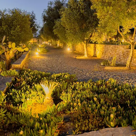 Degli Ulivi Salento Design Лепорано