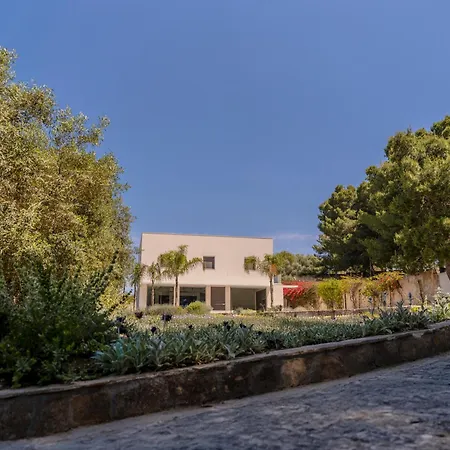 Degli Ulivi Salento Design Villa